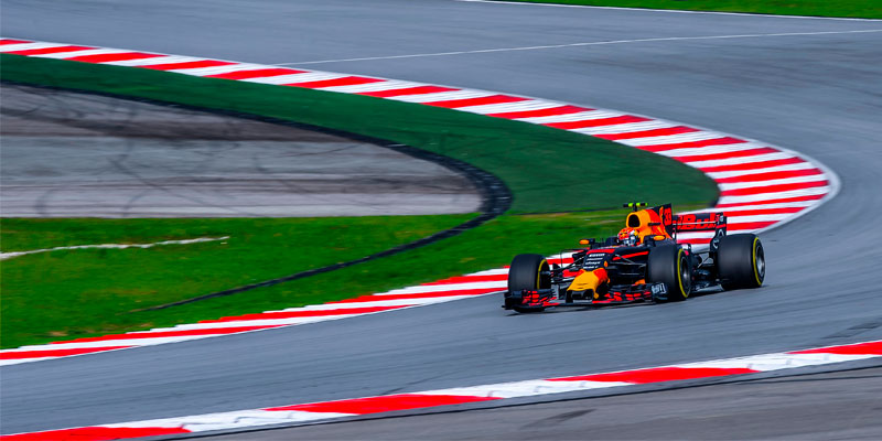 Mobil 1 при поддержке Макса Ферстаппена представил масла для гибридов